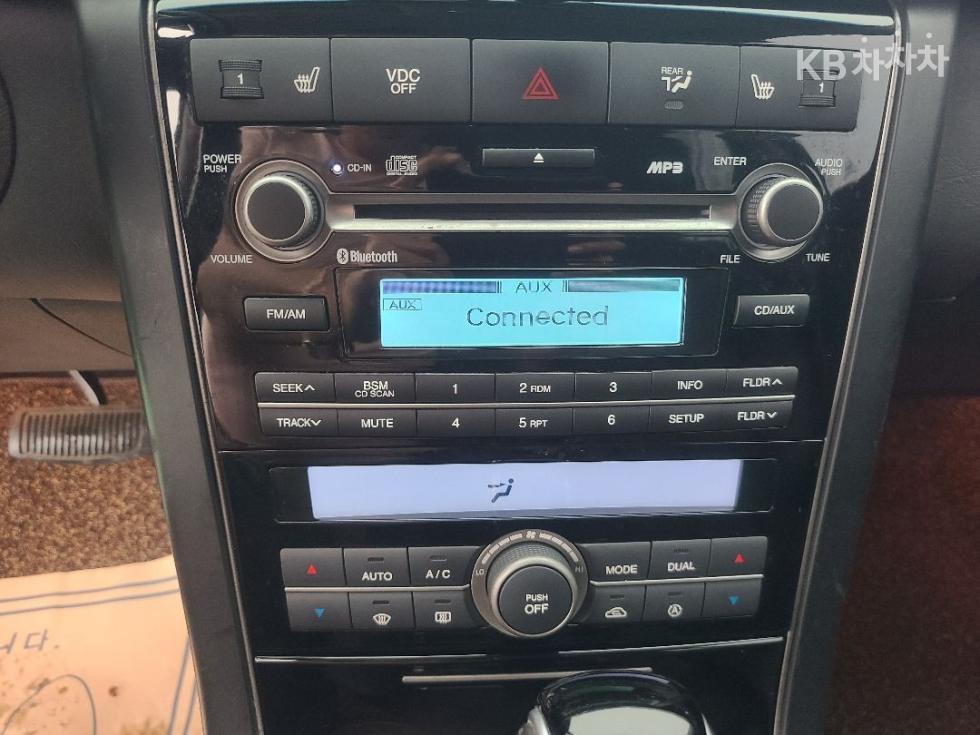 2010 - kia opirus