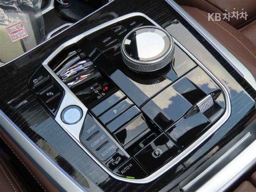 BMW X5 — miniaturë 6