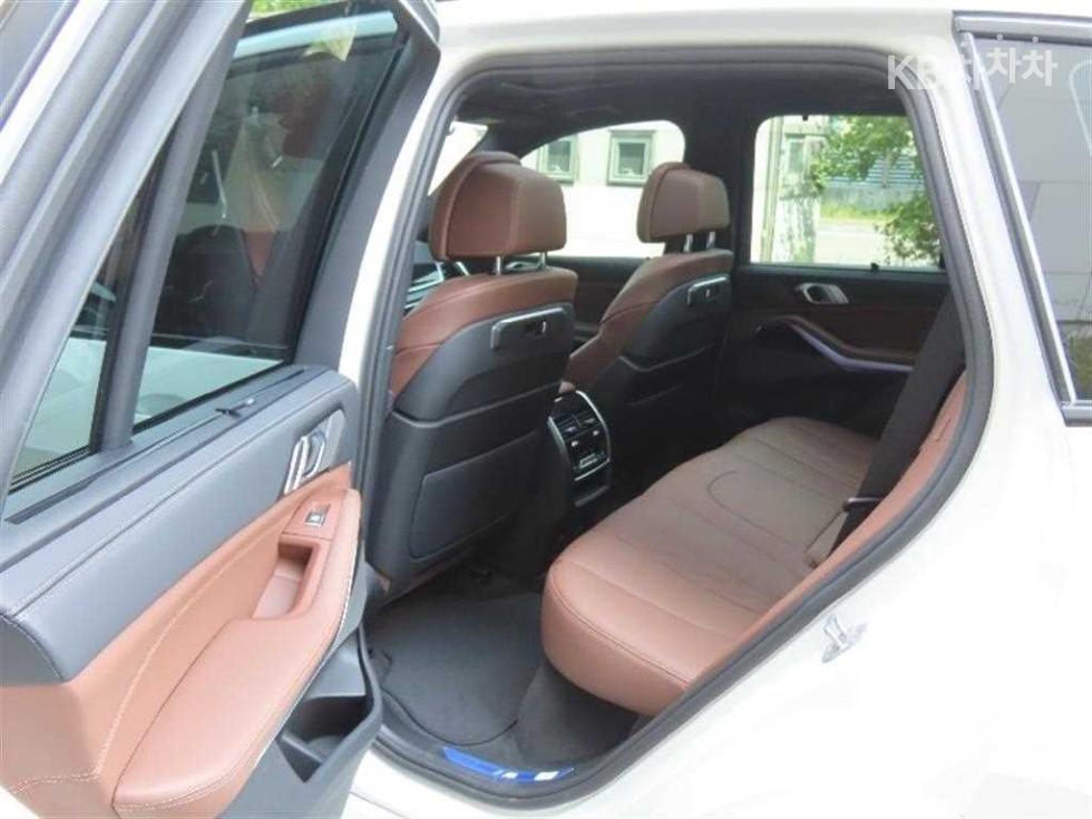 BMW X5 — miniaturë 14