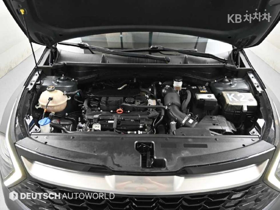 2022 - kia sportage