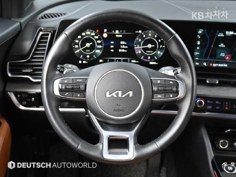 2022 - kia sportage