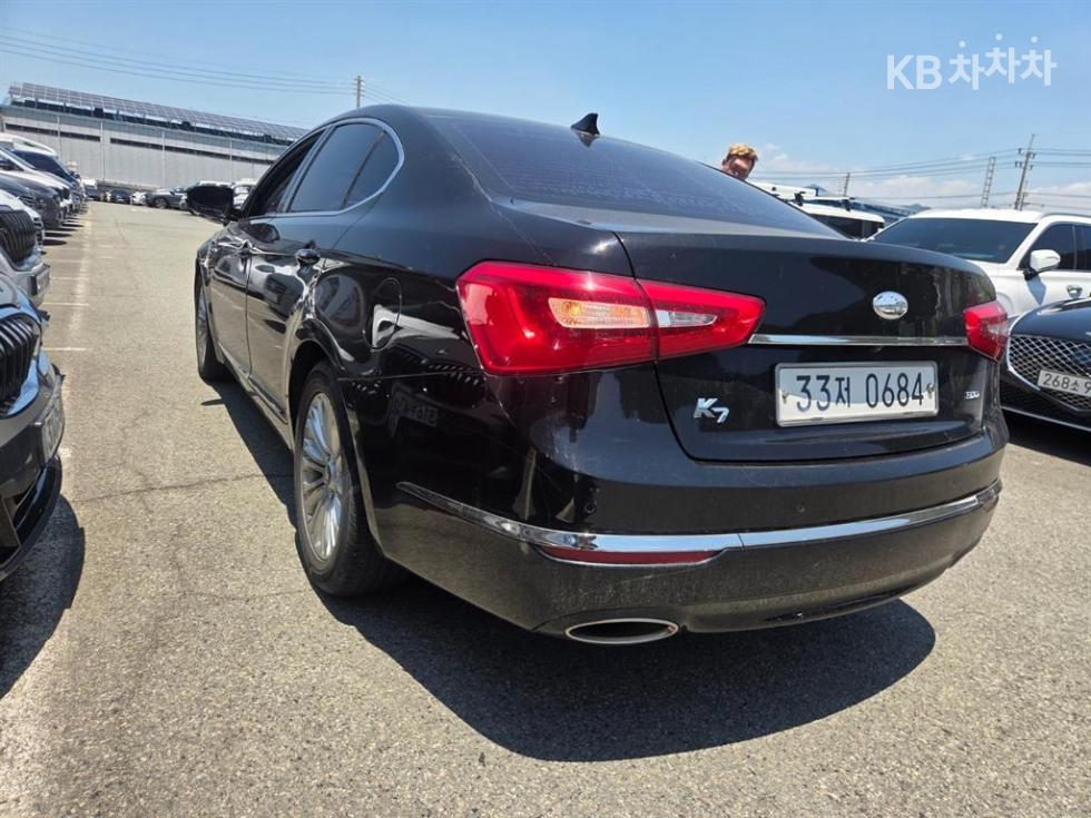 2013 - kia k7
