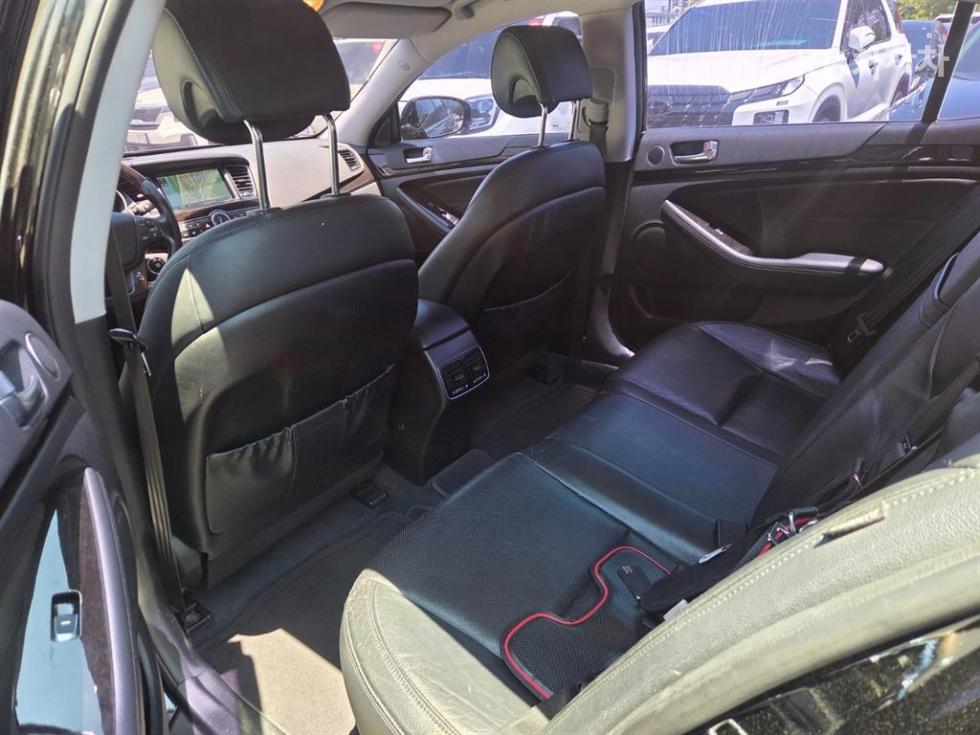 2013 - kia k7