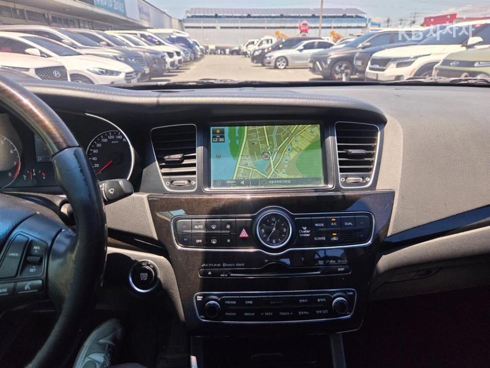 2013 - kia k7