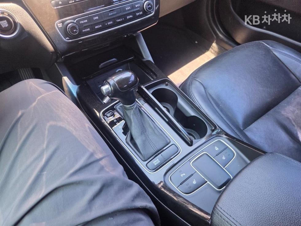 2013 - kia k7
