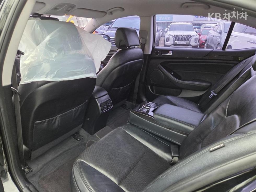 Kia K7 — miniaturë 8