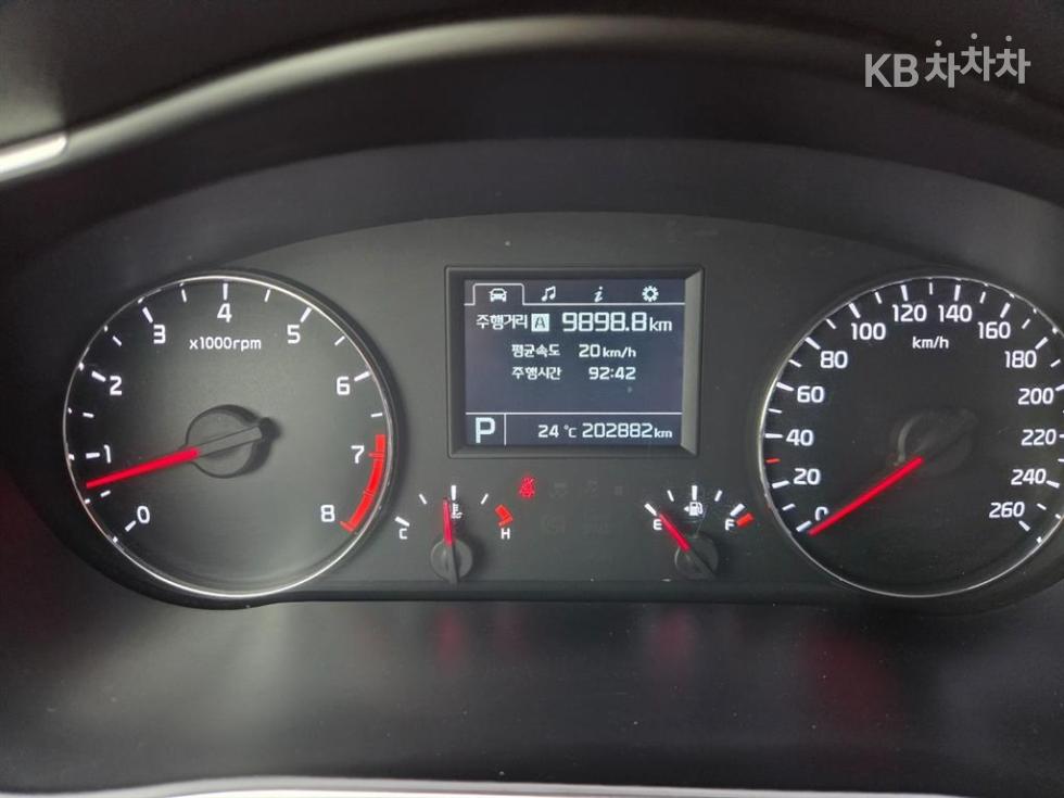 Kia K7 — miniaturë 11