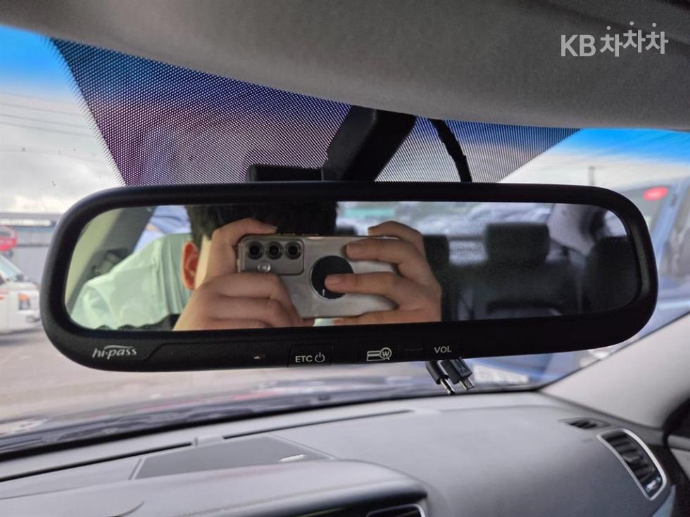 Kia K7 — miniaturë 16