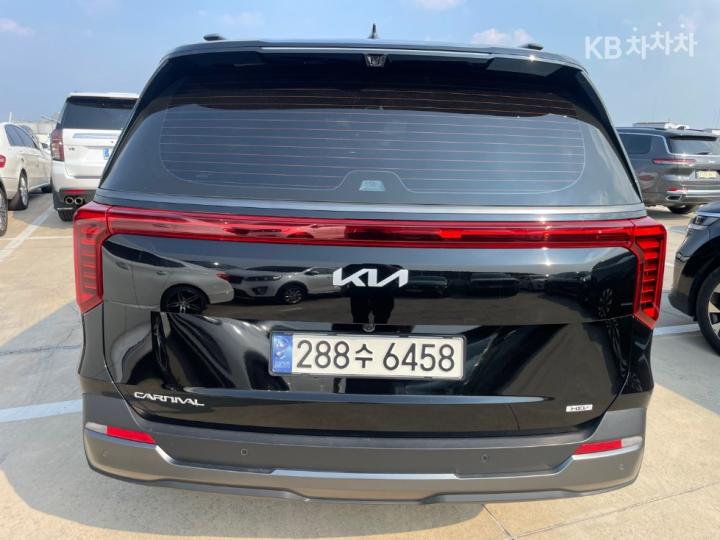 Kia Carnival Hybrid 1.6 HEV Gravity — фото 4