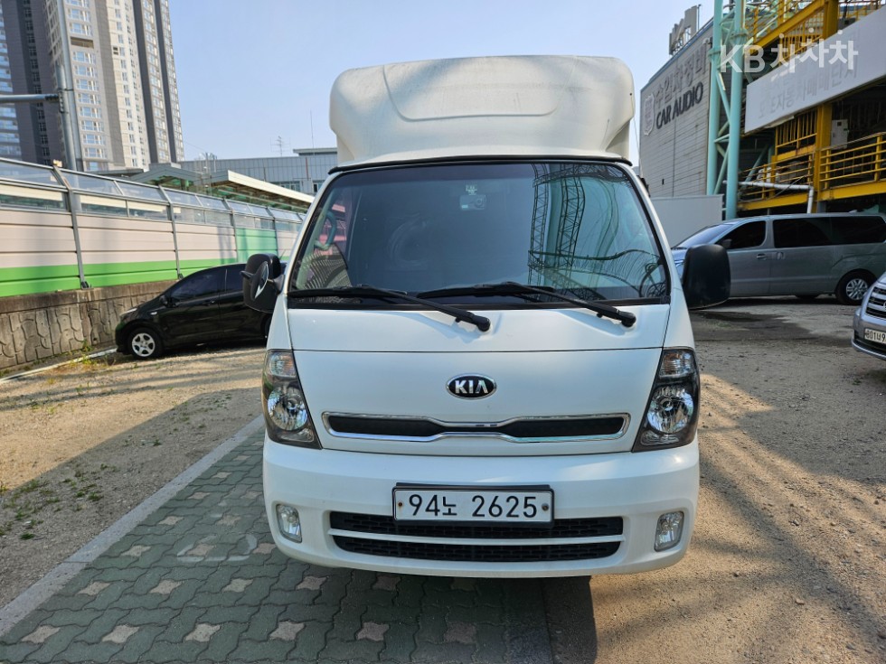 2017 Kia Bongo 1 ton wing body extra long axis Manual King Cab Luxury