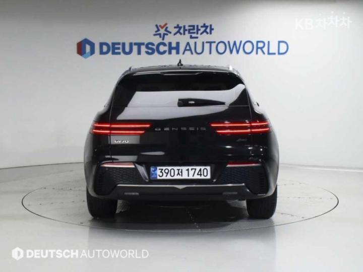 Genesis GV70 Diesel 2.2 AWD — фото 4