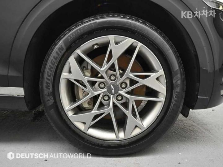 Genesis GV70 Diesel 2.2 AWD — фото 5