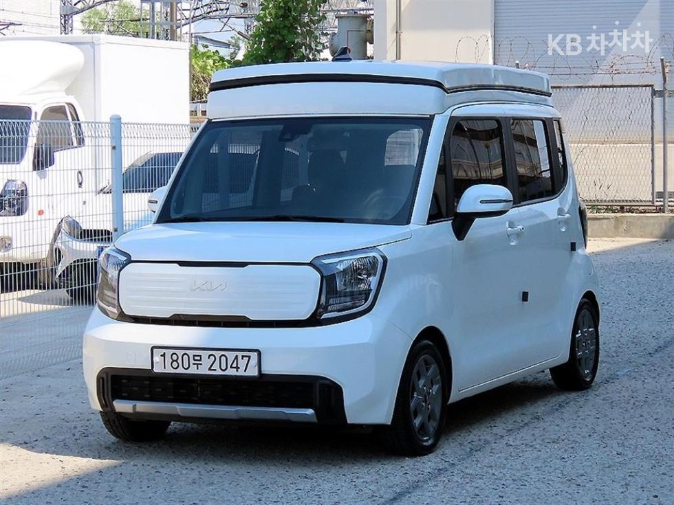 2023 - kia kia