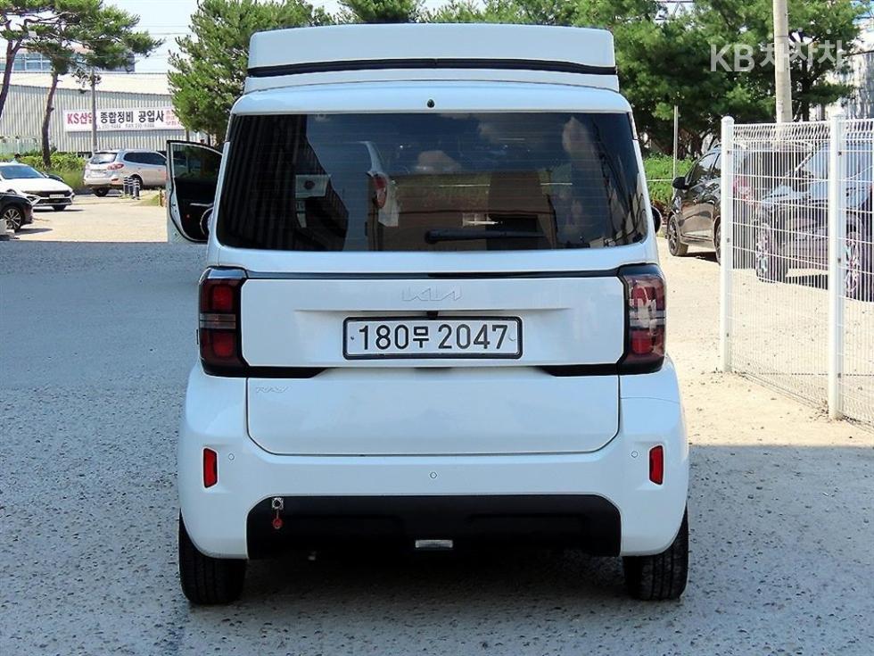 2023 - kia kia