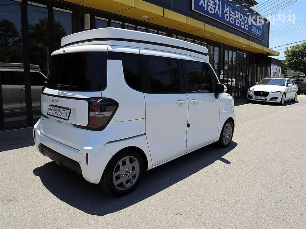 2023 - kia kia