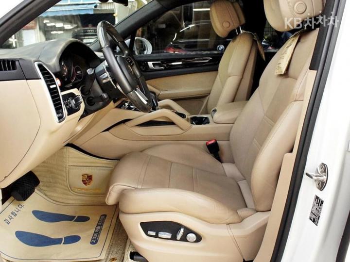 Porsche Cayenne 9Y0 3.0 E-Hybrid Base Type — фото 5