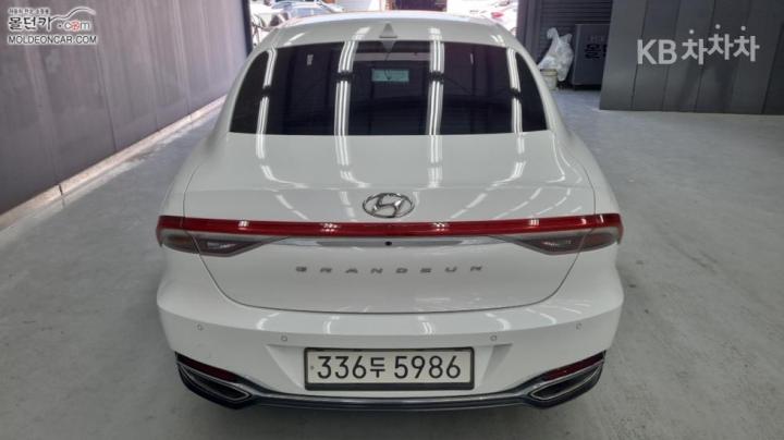 Hyundai Grandeur 2.5 LeBlanc — фото 4