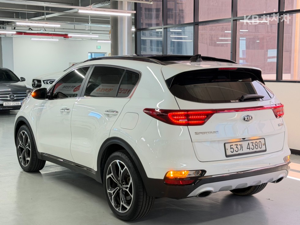 2019 - kia sportage