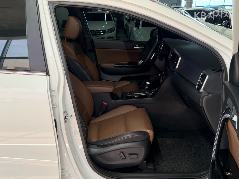 2019 - kia sportage