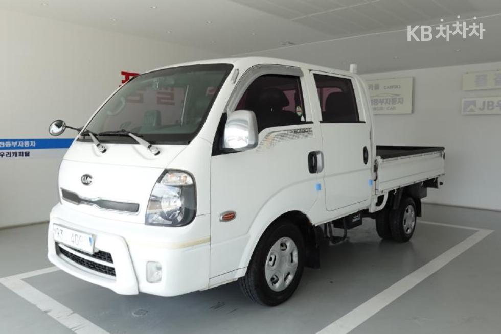 2013 Kia Bongo 1 ton extra long shaft double cab CRDi