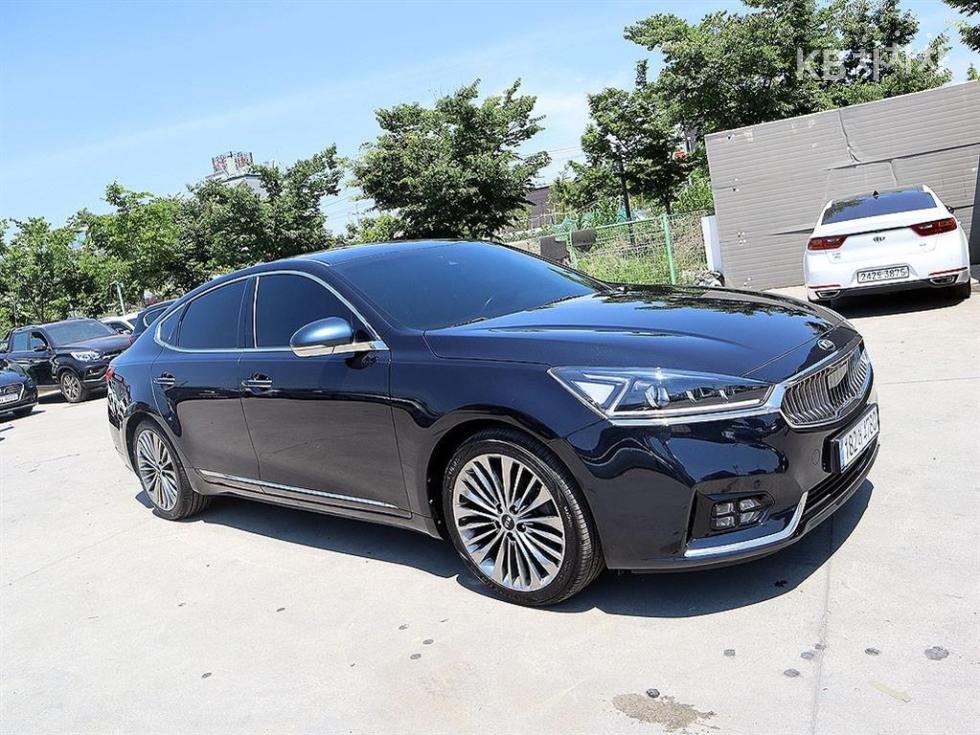 2019 - kia k7