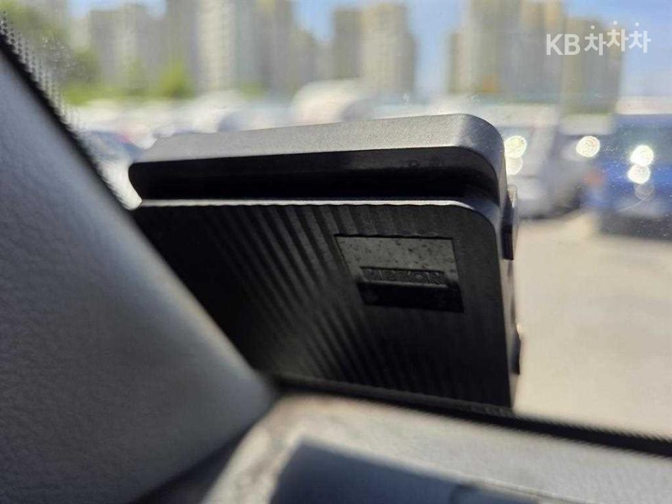 2019 - kia bongo iii