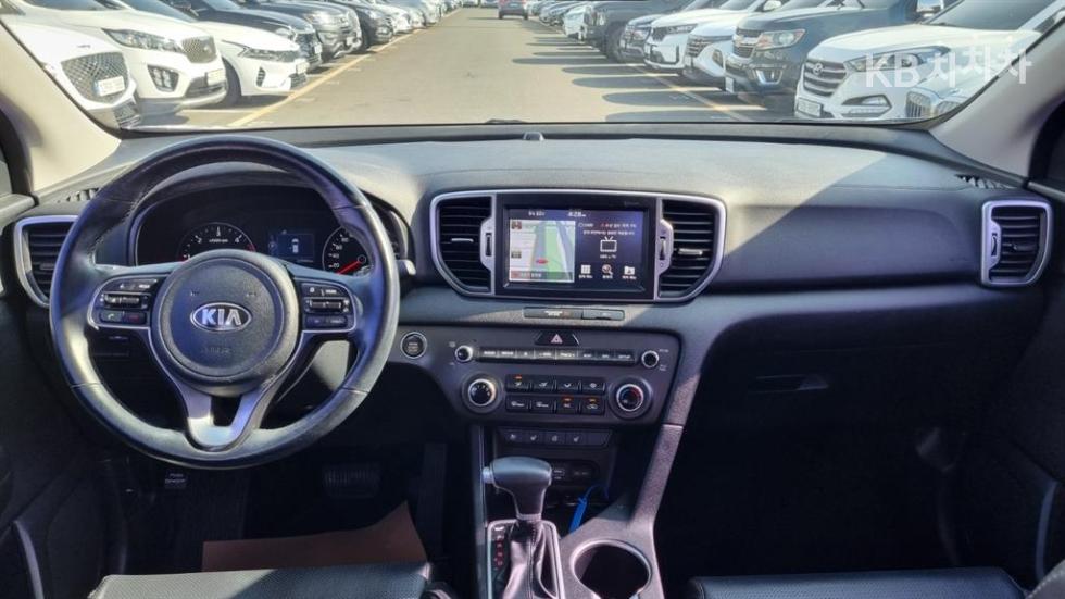 2018 - kia sportage