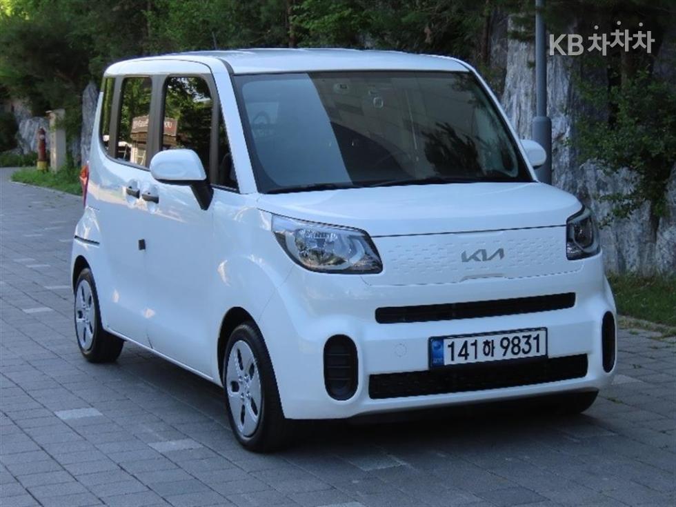 2022 - kia ray