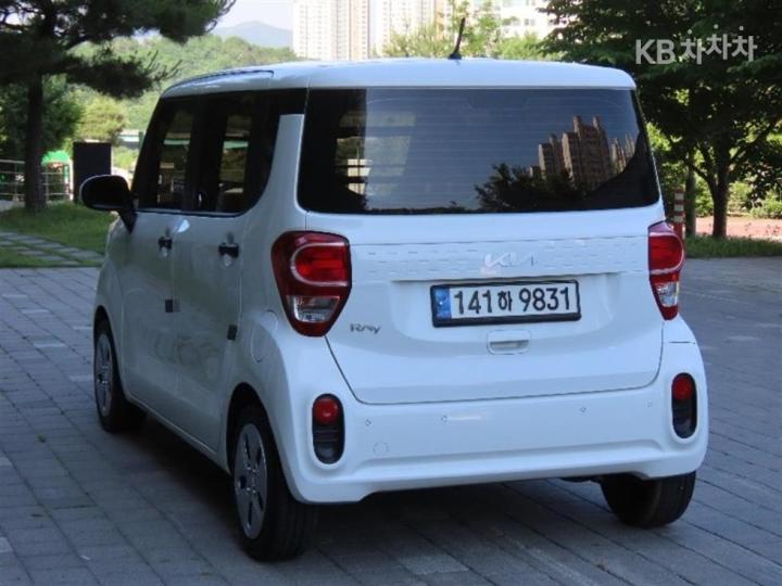 Kia Ray Van 1.0 Gasoline Van Prestige — фото 4