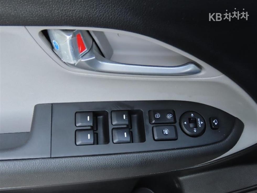 2022 - kia ray