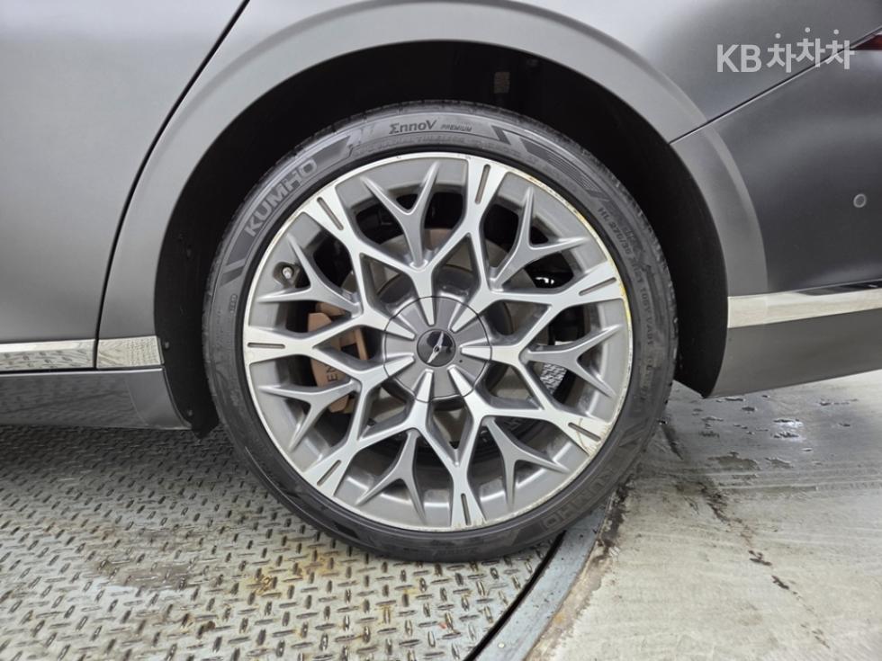 2023 Genesis G90(RS4) photo