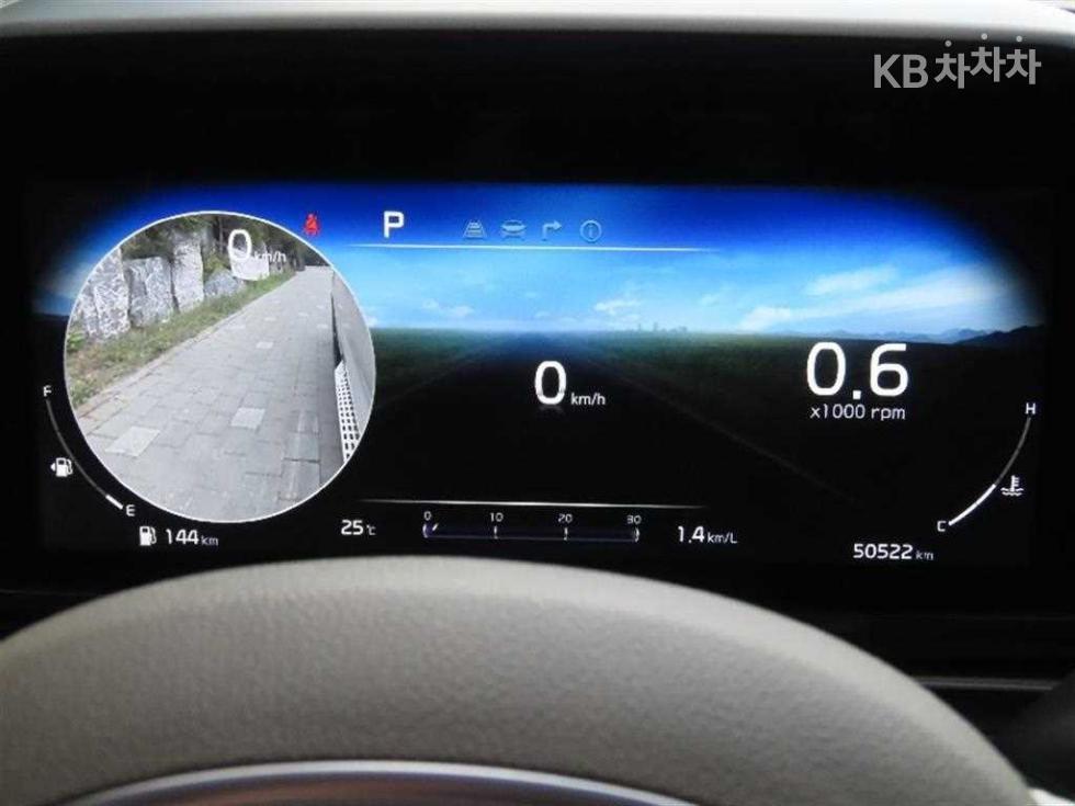 2023 - kia carnival