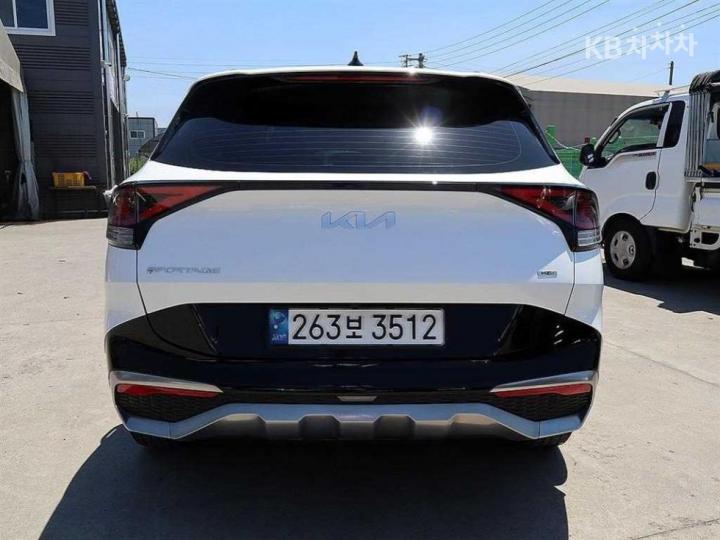 Kia Sportage The Hybrid 1.6 Turbo HEV Signature — фото 4