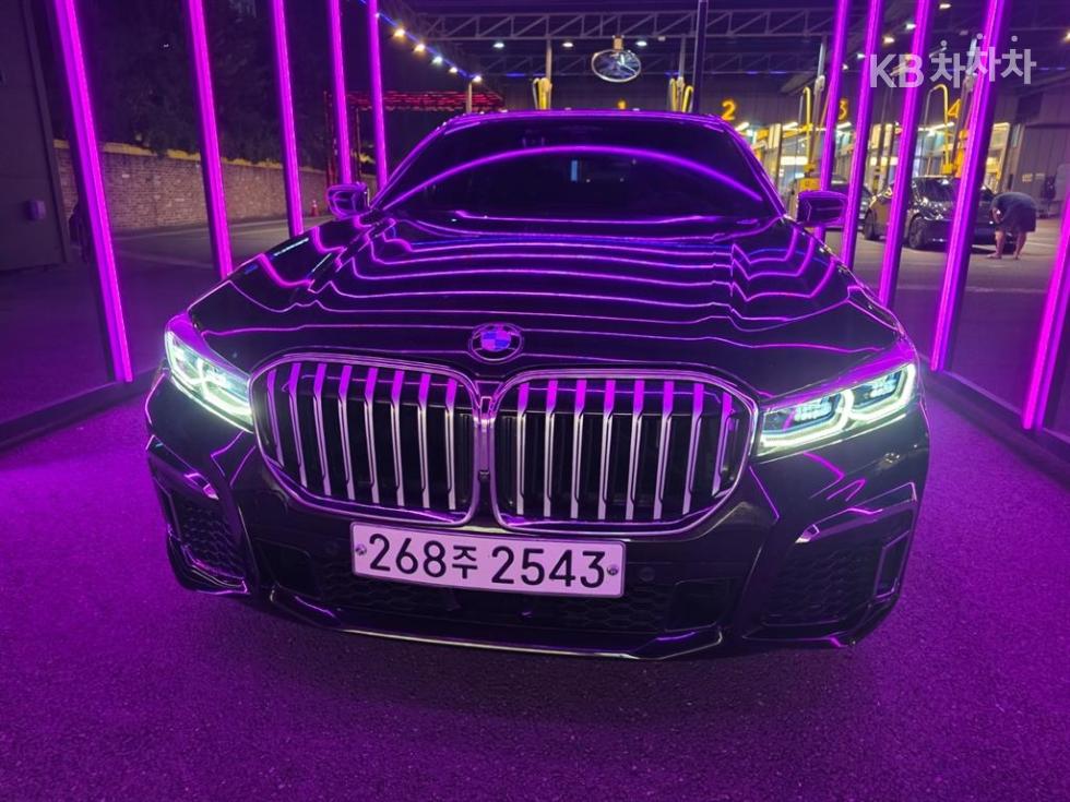 بي إم دبليو 7-Series