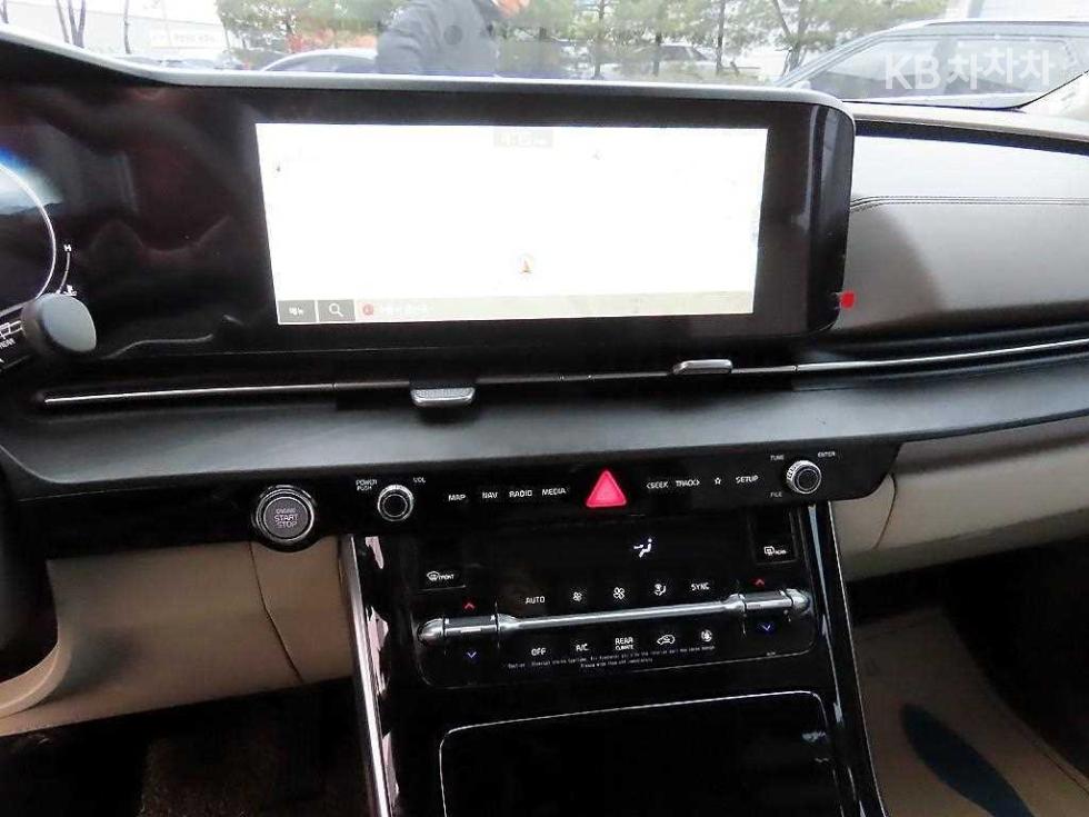 2021 - kia carnival