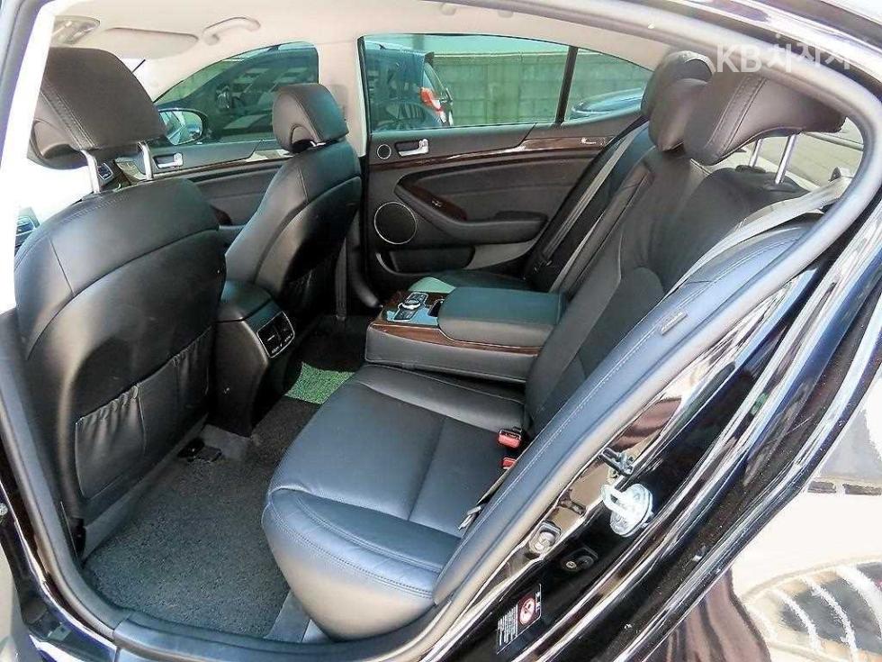 2015 - kia k7