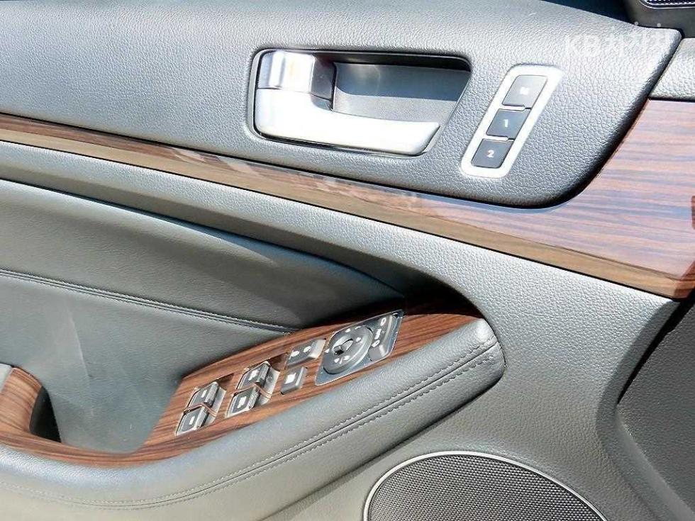 2015 - kia k7