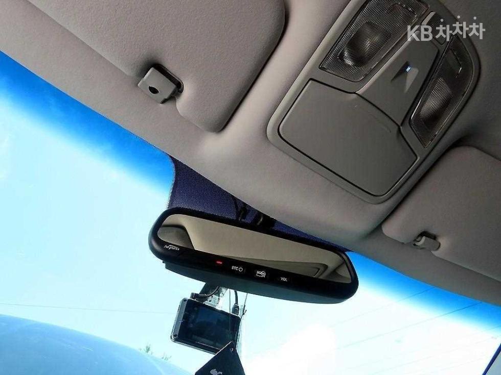 2015 - kia k7