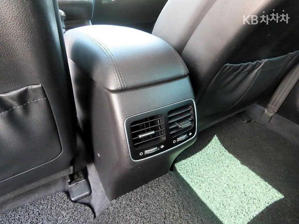 2015 - kia k7