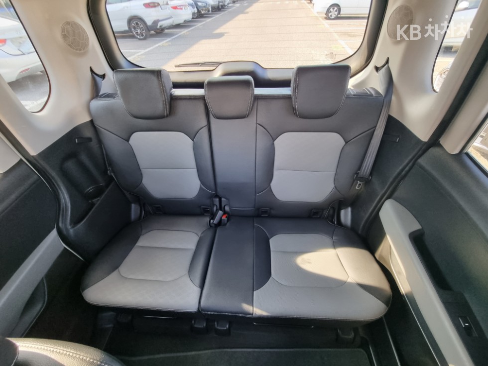 2021 - kia ray