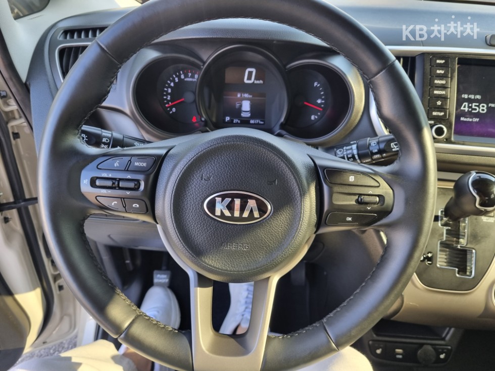 2021 - kia ray