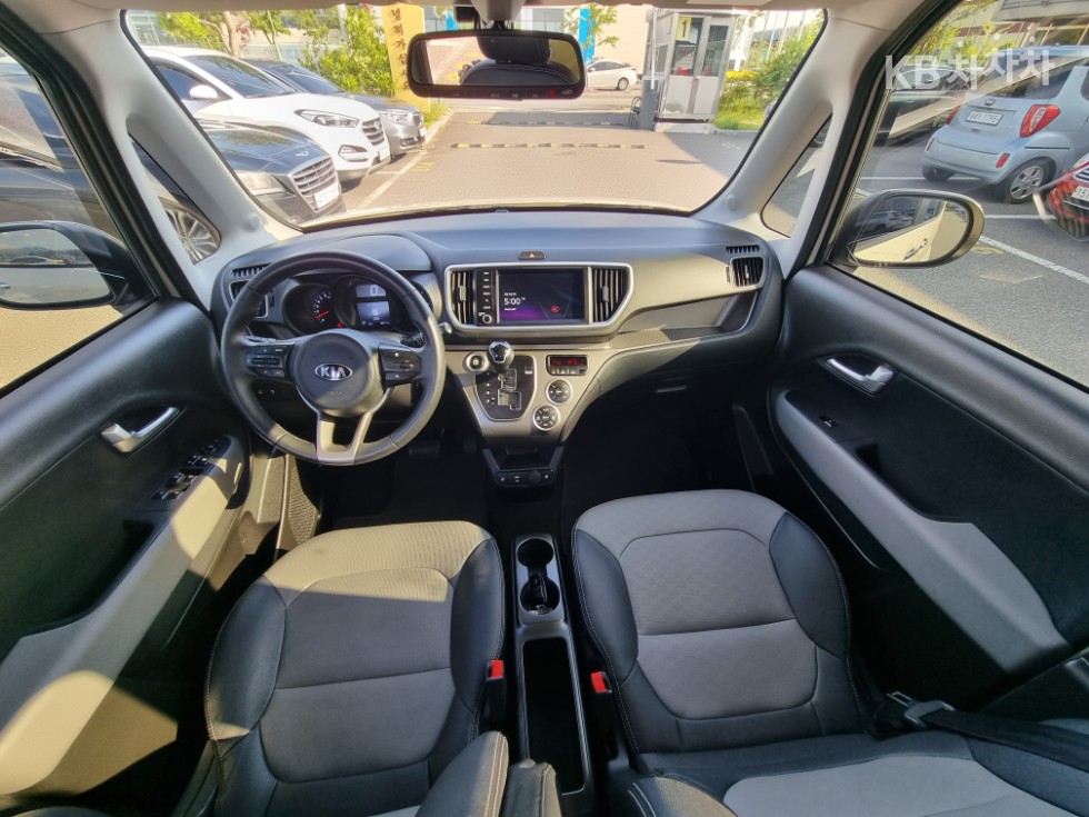 2021 - kia ray