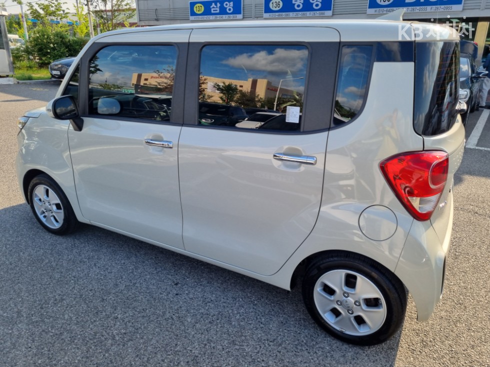 2021 - kia ray