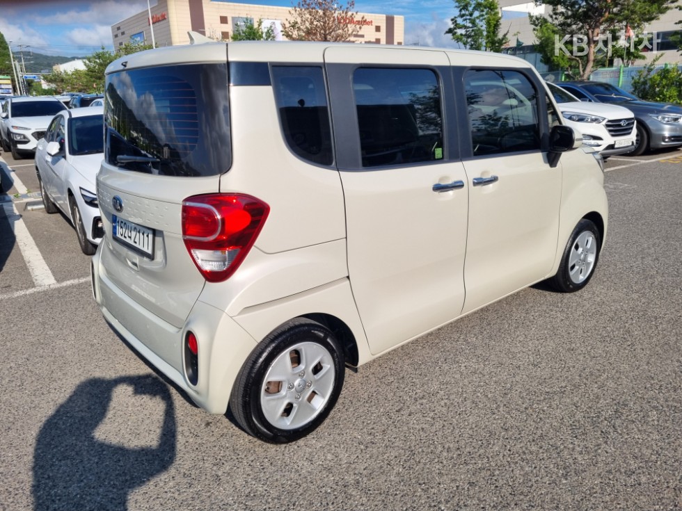2021 - kia ray
