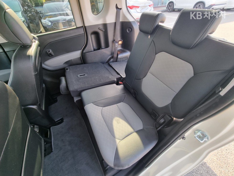 2021 - kia ray