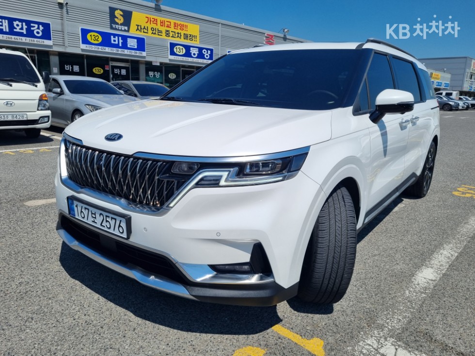 2021 - kia carnival