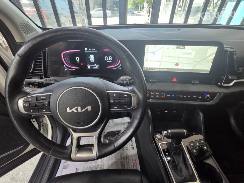 2022 - kia sportage