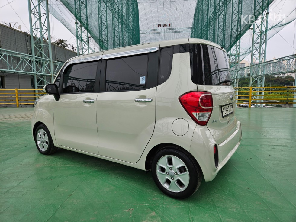 2020 - kia ray