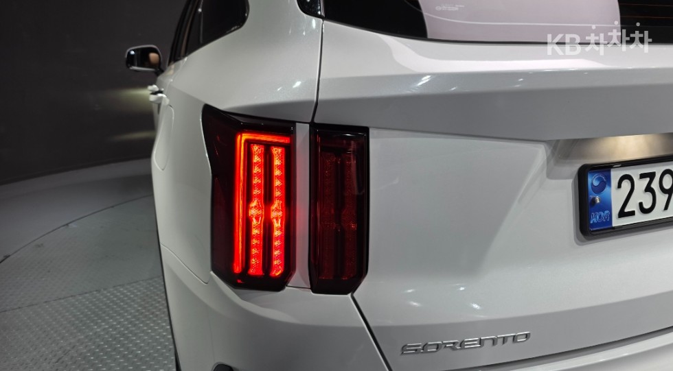 2023 - kia sorento