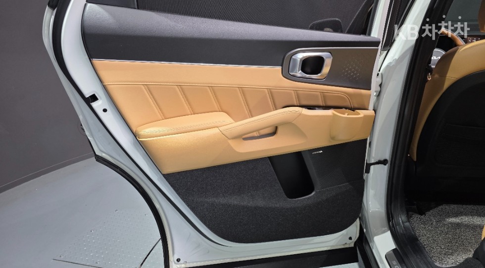 2023 - kia sorento